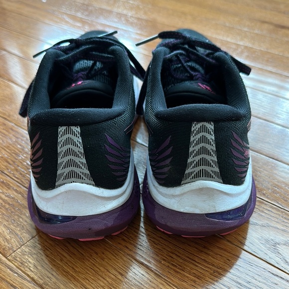 Asics Black and Pink Athletic Running Shoes - Picture 3 of 4